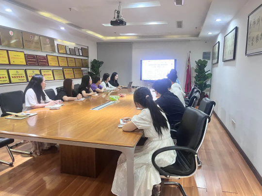 緊跟政策新步伐，夯實專業(yè)強根基——公司招標代理部深入學(xué)習(xí)三項行業(yè)新規(guī)